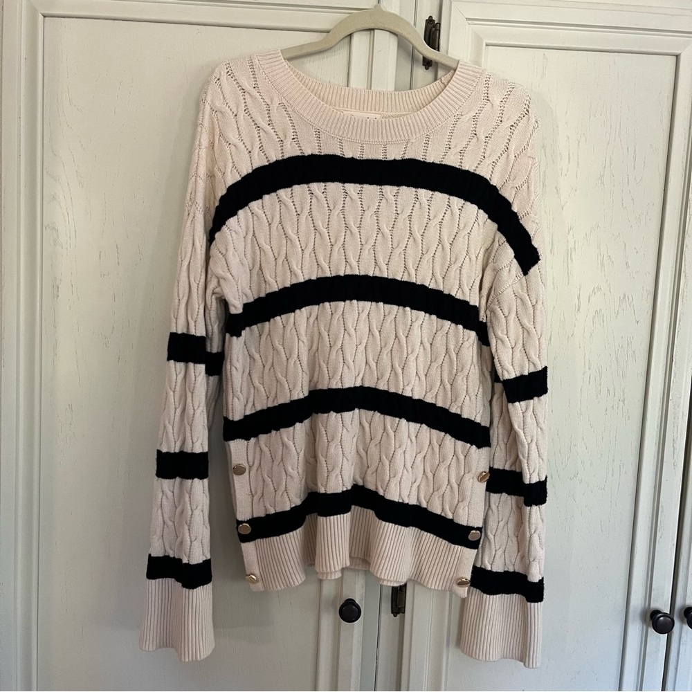 Marled Cream and Black Stripe Cable Knit SweaterSize L